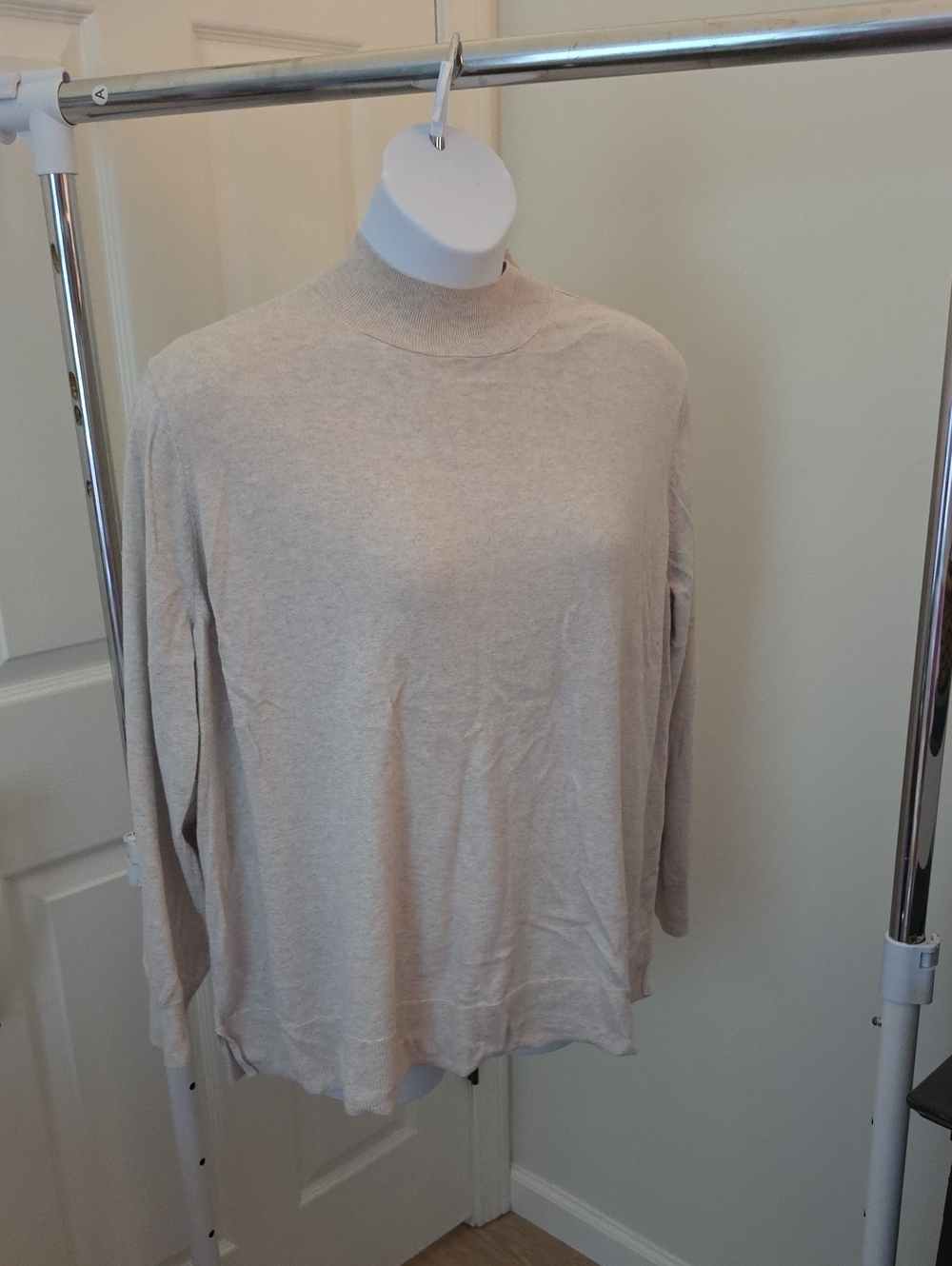 3x Old Navy Cream Lightweight Mock Neck Sweater Tunic Style